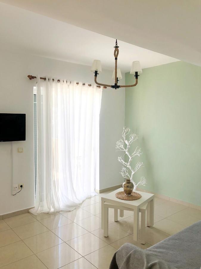 Aqualia Apartment 1 Карпатос Екстериор снимка